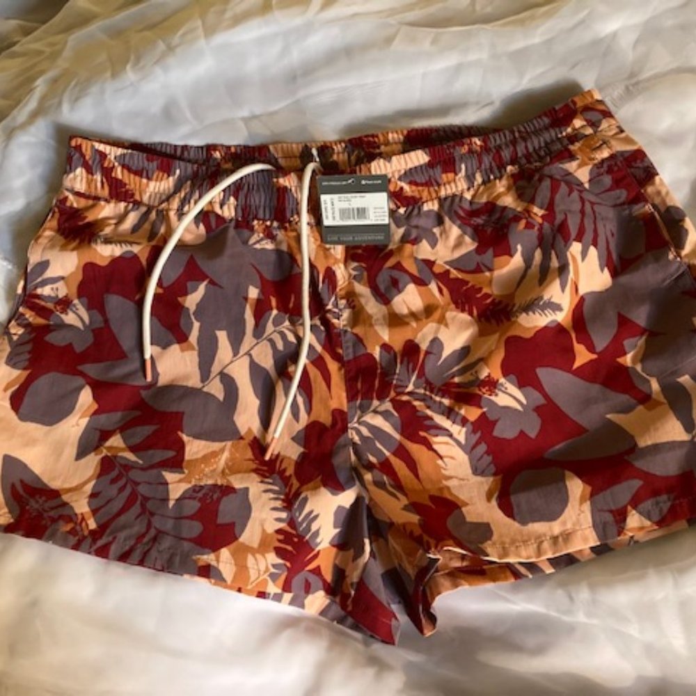 Eddie Bauer NWT Women Tidal Shorts
